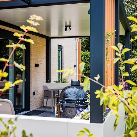 In Veluwe Surrounded By Nature * 福尔特赫伊曾